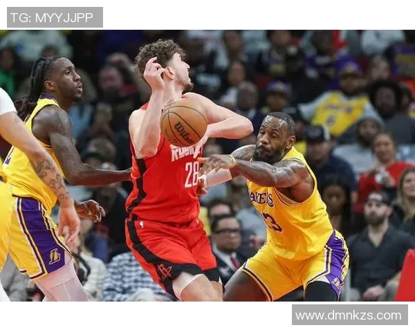 湖人对火箭2020年常规赛精彩回顾视频全场集锦与精彩瞬间分析